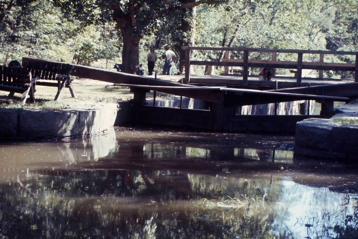 1976 C&O Canal, MD 313