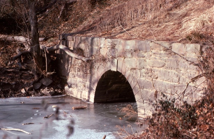 1977 - 24 Miles on the C&O Canal, MD 127