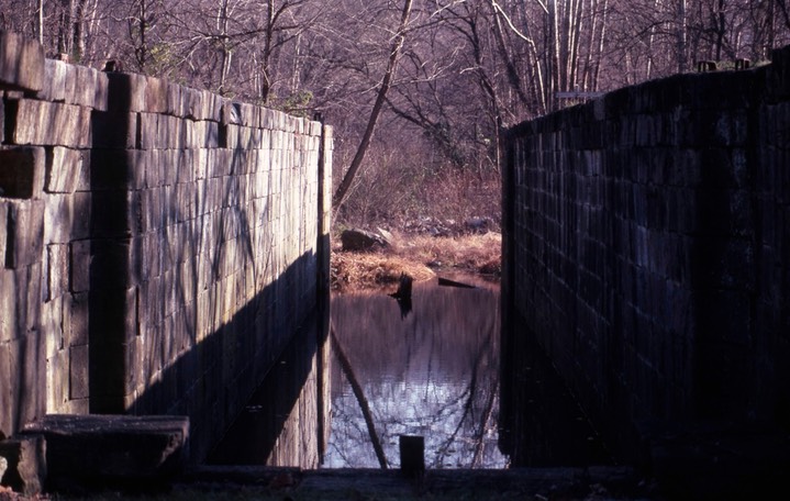 1977 - C&O Canal, MD 084