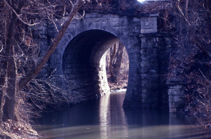 1977 - C&O Canal, MD 136