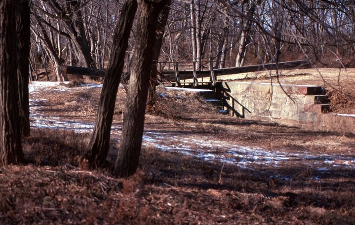 1977 - Guard Lock at Violet's Lock, Mile 22 on the C&O Canal, MD 098