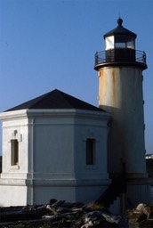 lighthouse600