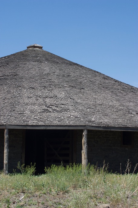 Round Barn 1