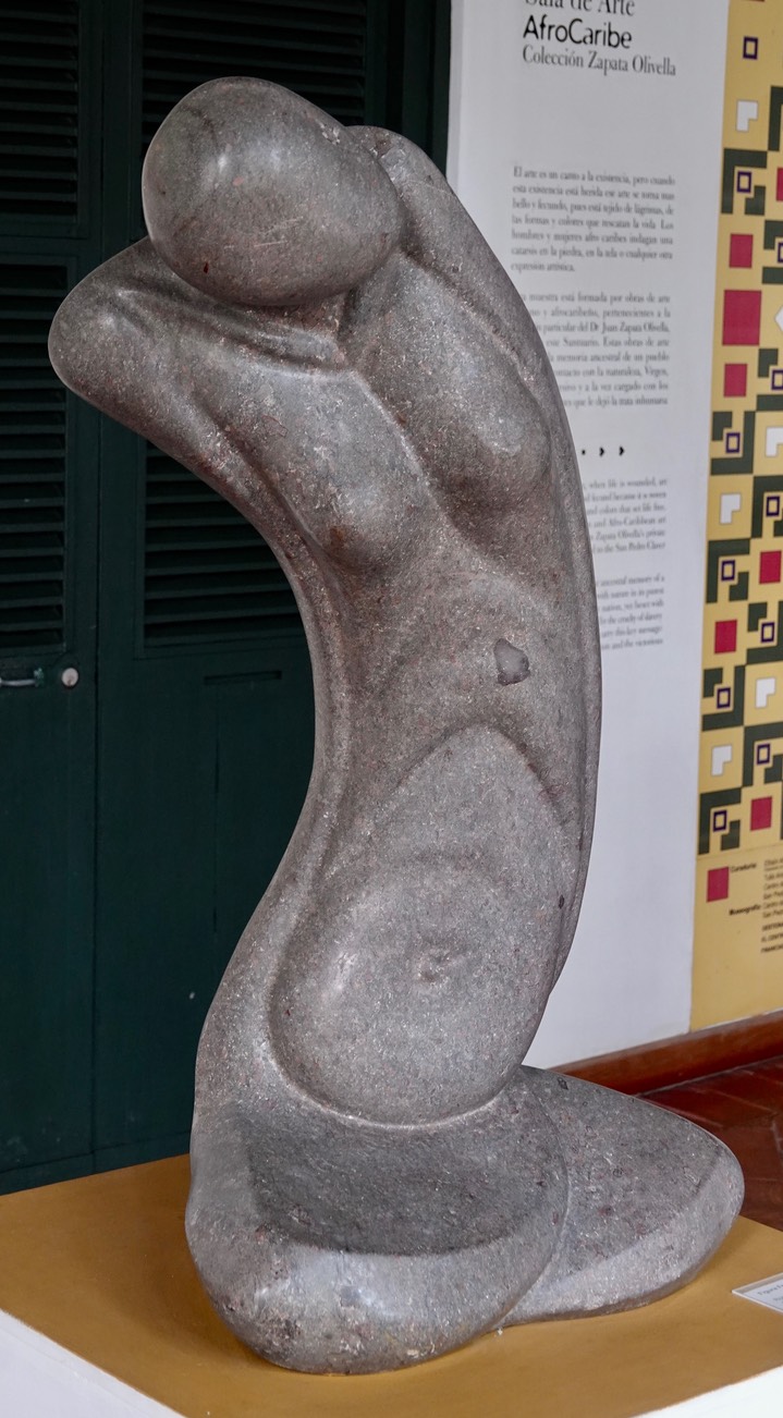 Santuaroio de San Pedro Claver, Figura Femenina, Ronald Laratte (Haiti)10